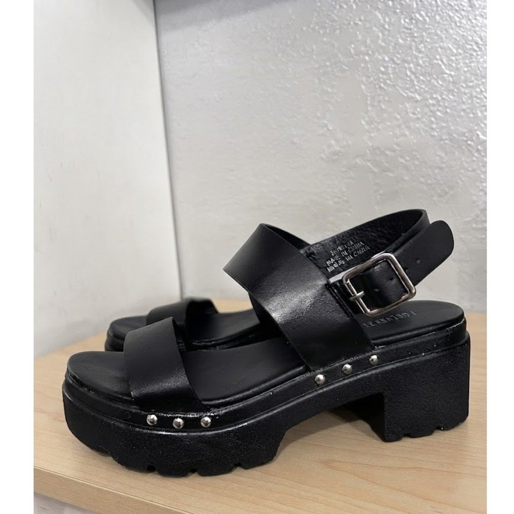 Black Chunky Platform Lug Sole Studded Strappy Sandals Pump size 6 Lightweight